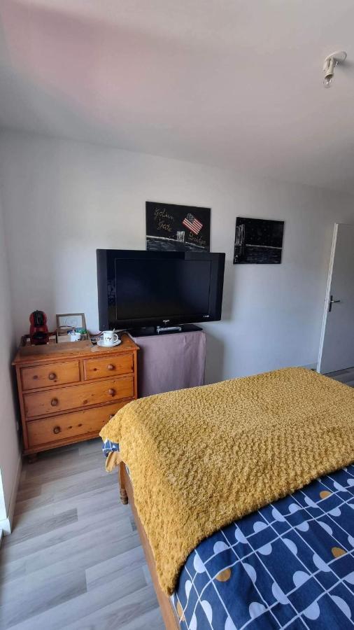 Chambre Confortable Chez L'Habitant Saint-Laurent  Exterior foto